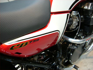 ガラスコーティングホンダCB750