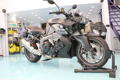 bmwk1300rcr-1ガラスコーティング