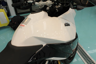 cr-1ガラスコーティングktm990smt